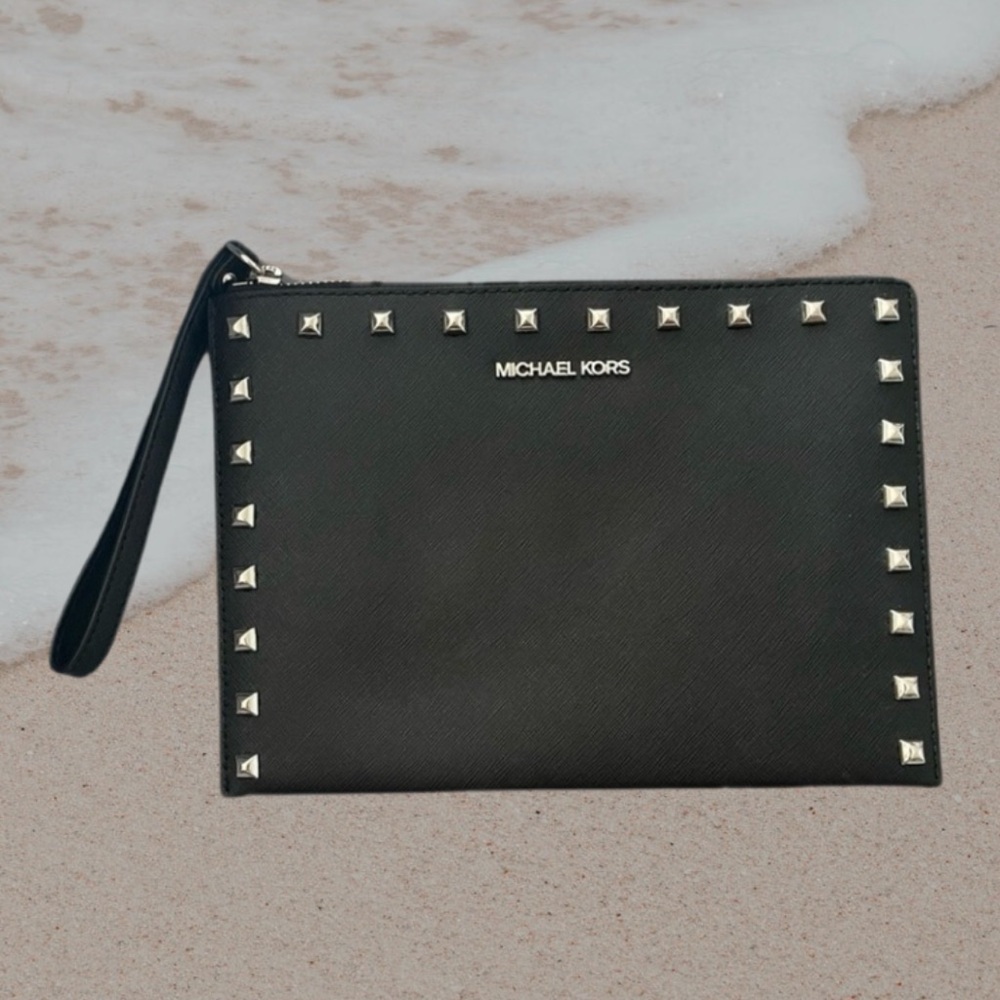 Michael Kors XL Zip Clutch Smooth Leather Signature Logo Checker Wristlet Black